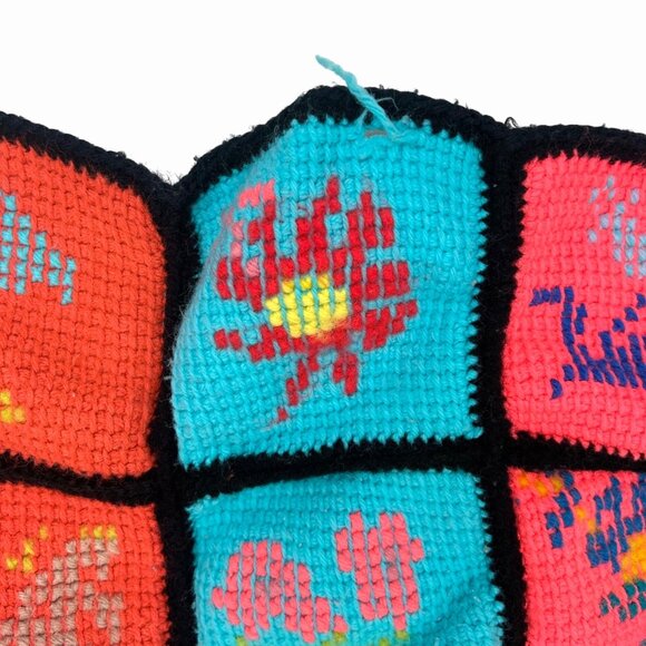 VINTAGE HANDMADE CROCHET GRANNY SQUARE AFGHAN BLANKET ROSEANNE APPROX. 42X32" - Picture 6 of 7